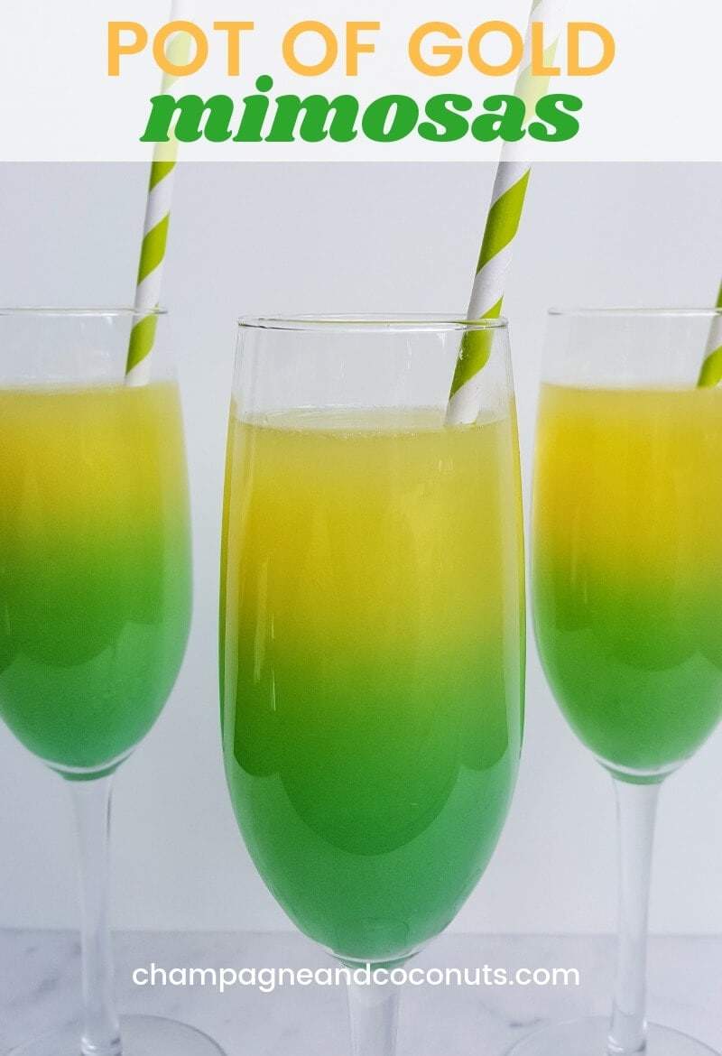 Pot of Gold Mimosas | Green St Patrick’s Day Drink Recipes You Must Try