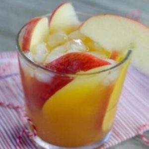 Honeycrisp Apple Moscow Mule Recipe