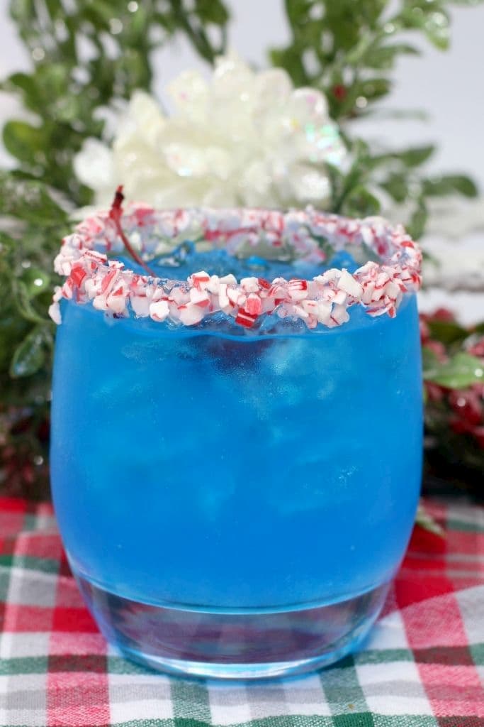 Blue Hawaiian Cocktail | Champagne and Coconuts